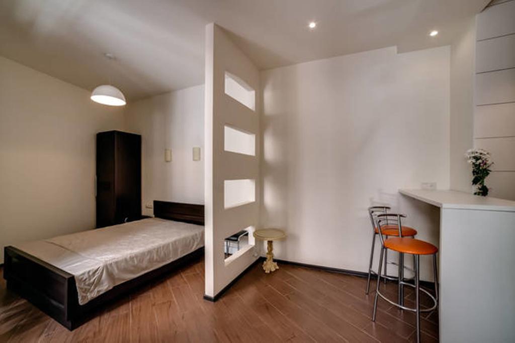 Apartments On Roppoporta 7B Lviv Exterior photo